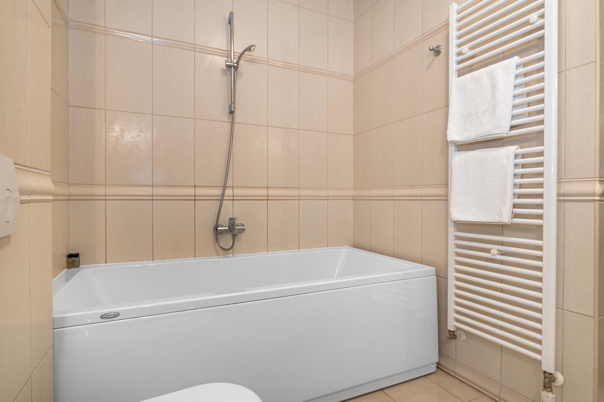 Guest Accommodation Atrium Gulin Lozovac Bagian luar foto