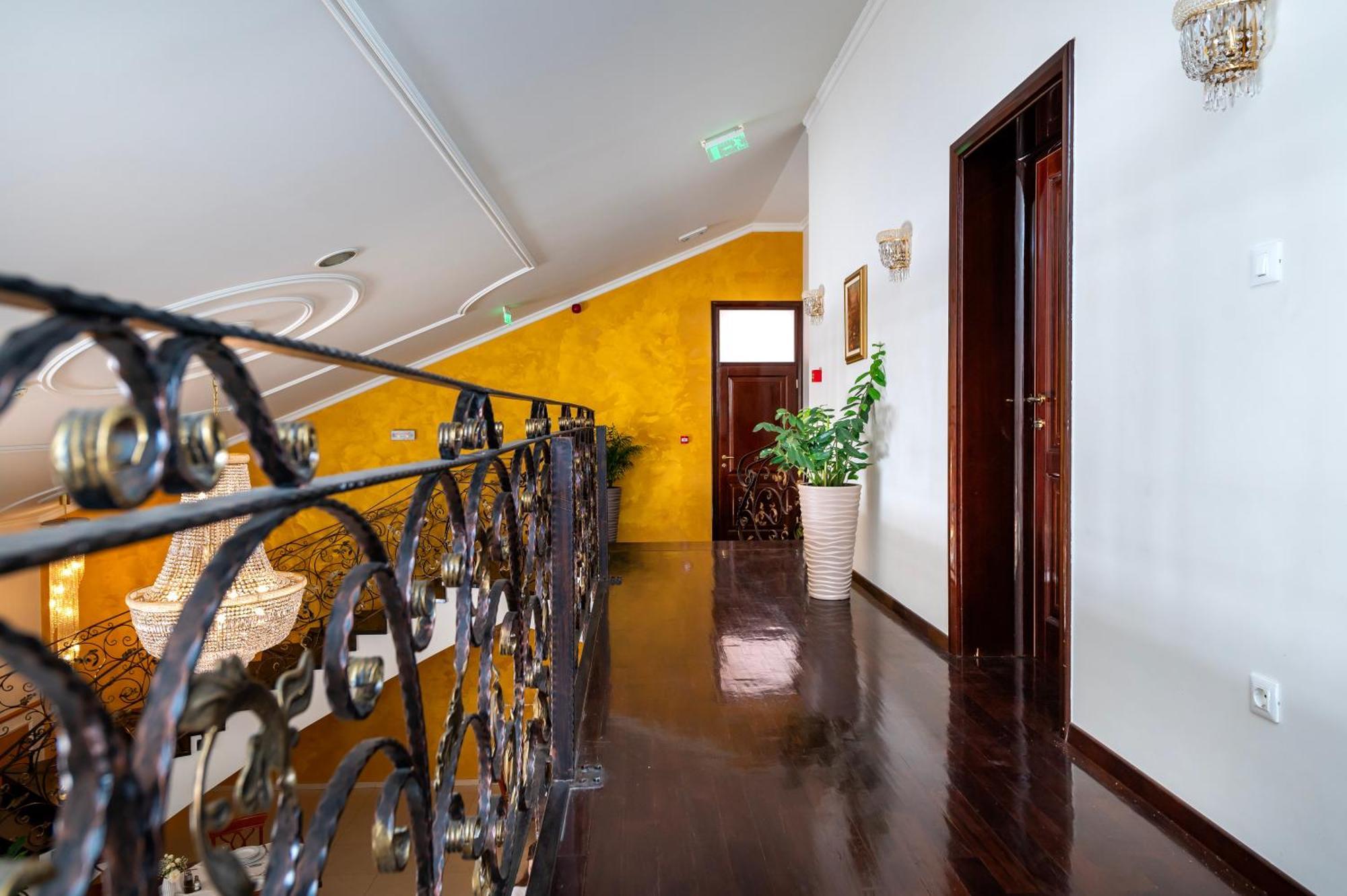 Guest Accommodation Atrium Gulin Lozovac Bagian luar foto