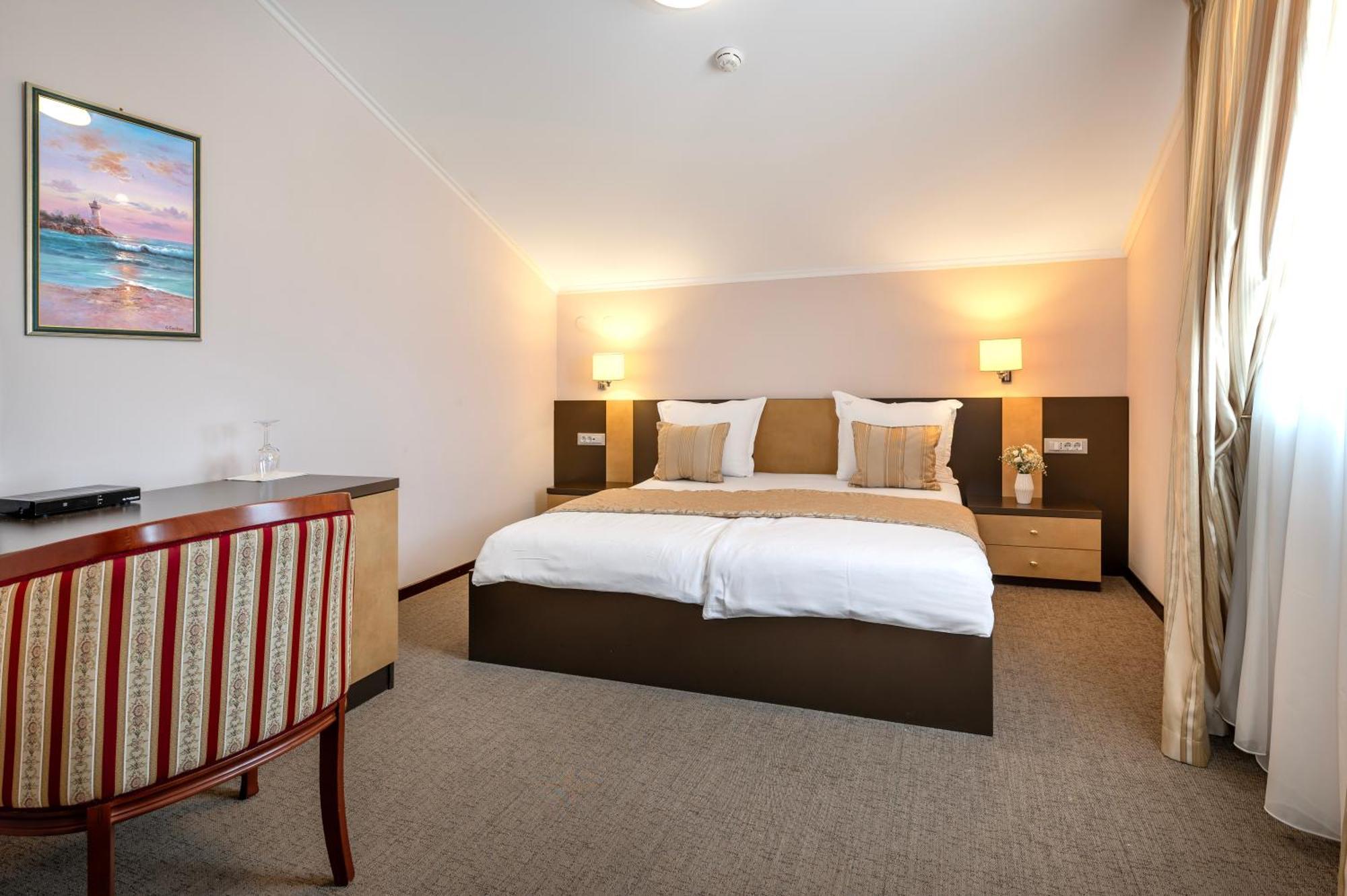 Guest Accommodation Atrium Gulin Lozovac Bagian luar foto
